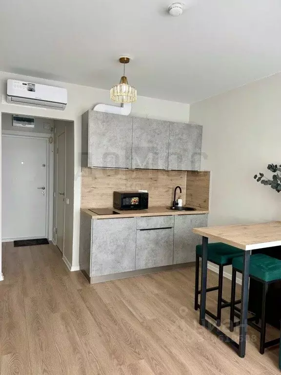 Студия Свердловская область, Екатеринбург ул. Гаршина, 3 (19.5 м) - Фото 1