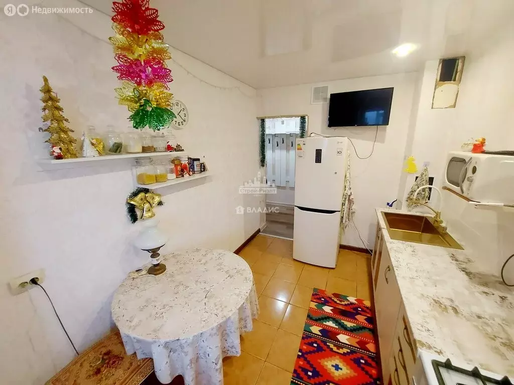 3-комнатная квартира: Керчь, улица Генерала Петрова, 20 (67.3 м) - Фото 2