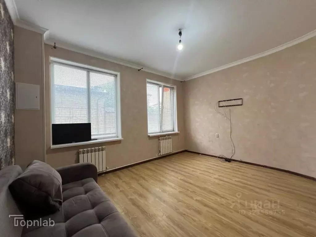 2-к кв. Кабардино-Балкария, Нальчик Балкарская ул. (74.0 м) - Фото 2