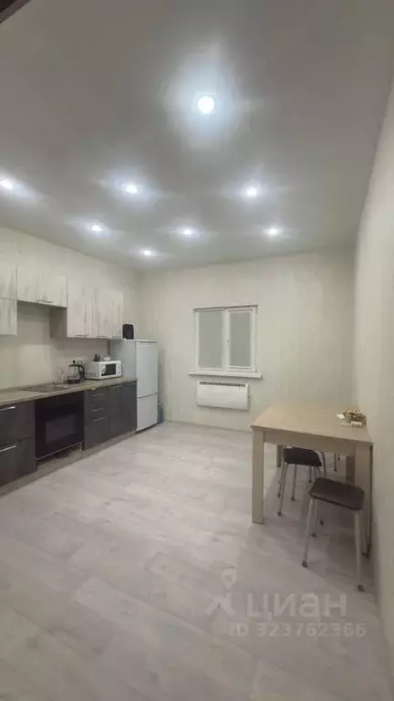 Дом в Иркутская область, Иркутский муниципальный округ, с. Хомутово ... - Фото 2