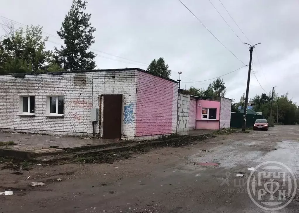 Торговая площадь в Ленинградская область, Луга Малая Инженерная ул., 7 ... - Фото 2