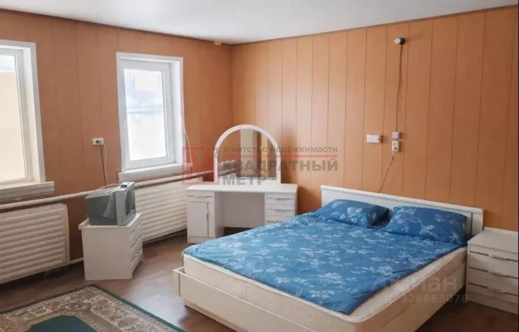 Дом в Белгородская область, Старооскольский городской округ, с. ... - Фото 1