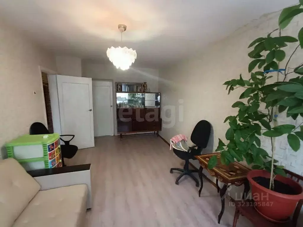 2-к кв. Нижегородская область, Нижний Новгород ул. Цветочная, 1 (48.0 ... - Фото 1