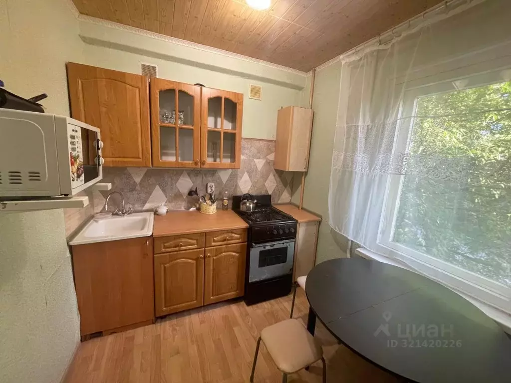 1-к кв. Вологодская область, Череповец ул. Космонавта Беляева, 7 (30.0 ... - Фото 0