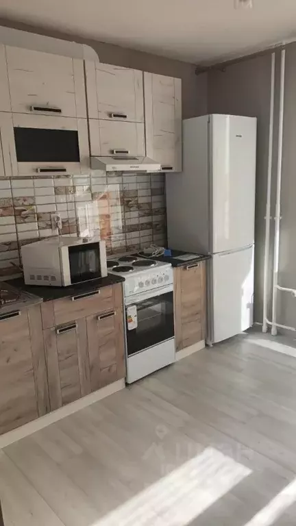 1-к кв. Татарстан, Зеленодольск ул. Комарова, 45А (40.0 м) - Фото 1