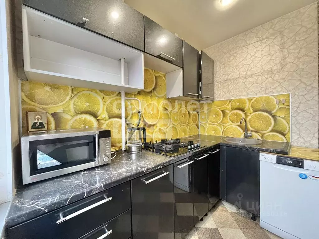 2-к кв. Пермский край, Пермь ул. Космонавта Леонова, 60 (44.3 м) - Фото 1