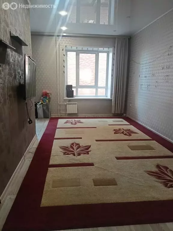 1-комнатная квартира: Абакан, улица Комарова, 5к2 (40.4 м) - Фото 1