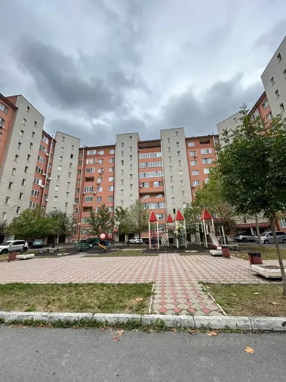 2-к кв. Северная Осетия, Владикавказ Кырджалийская ул., 10 (65.0 м) - Фото 1