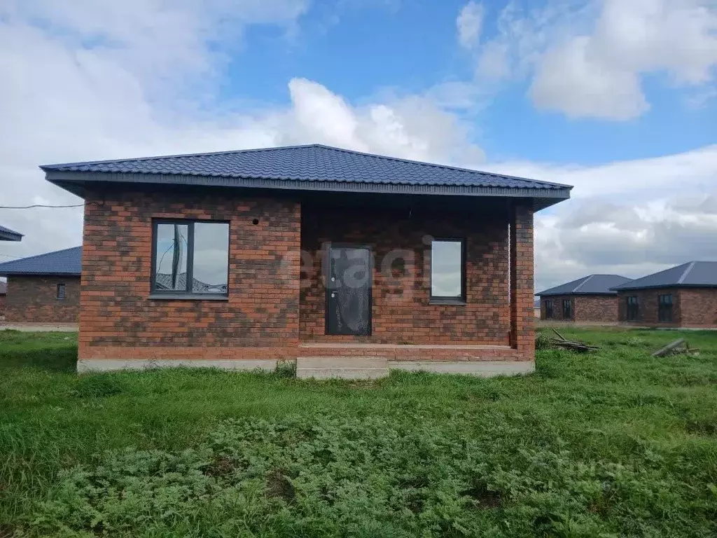 Дом в Башкортостан, Кармаскалинский район, Кабаковский сельсовет, д. ... - Фото 1