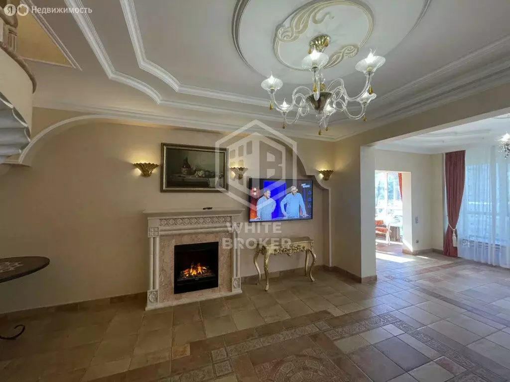 5-комнатная квартира: Ялта, Таврическая улица, 2Б (205 м) - Фото 2