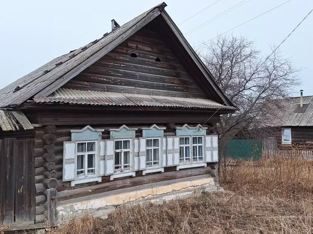 Дом в Свердловская область, Режевской муниципальный округ, д. Ощепково ... - Фото 0