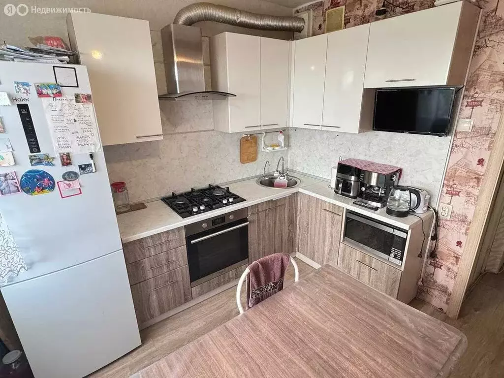 3-комнатная квартира: Великий Новгород, Псковская улица, 40к1 (63.7 м) - Фото 1