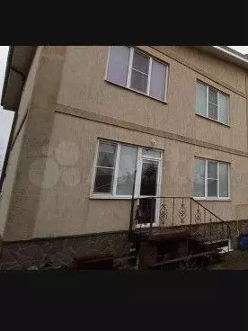 Дом 215 м на участке 3 сот. - Фото 0