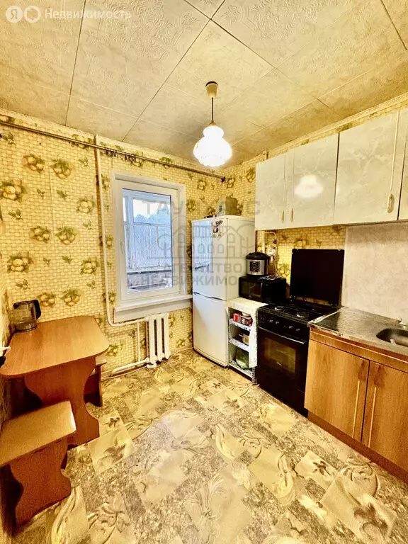 1-комнатная квартира: Нефтекамск, улица Дзержинского, 10 (30 м) - Фото 1