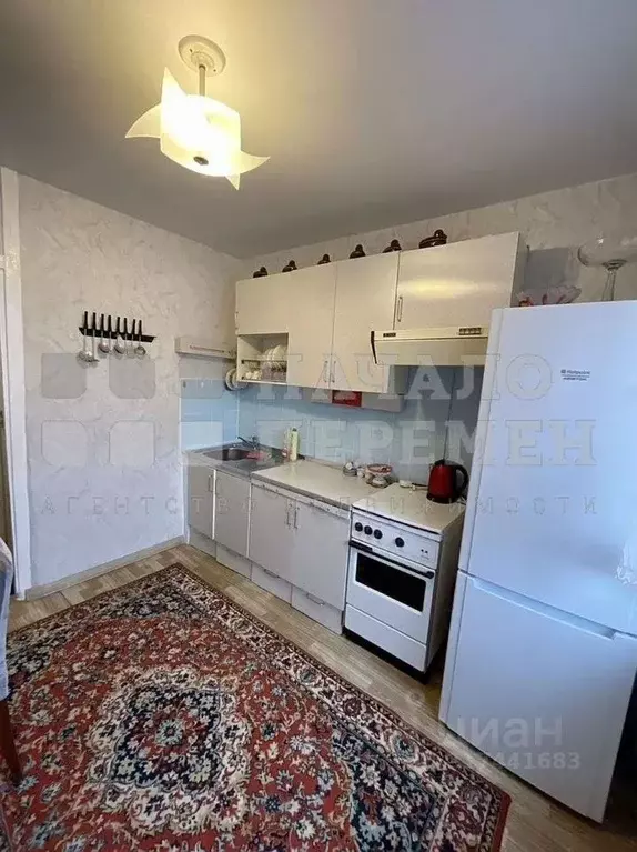 2-к кв. Новосибирская область, Новосибирск ул. Есенина, 8/1 (50.0 м) - Фото 0