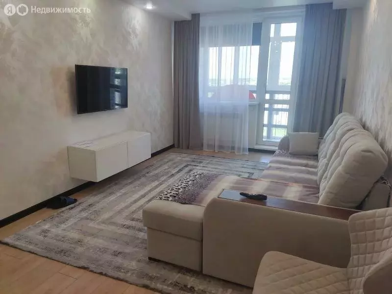 2-комнатная квартира: Омск, улица Богдана Хмельницкого, 38/2 (62.7 м) - Фото 1