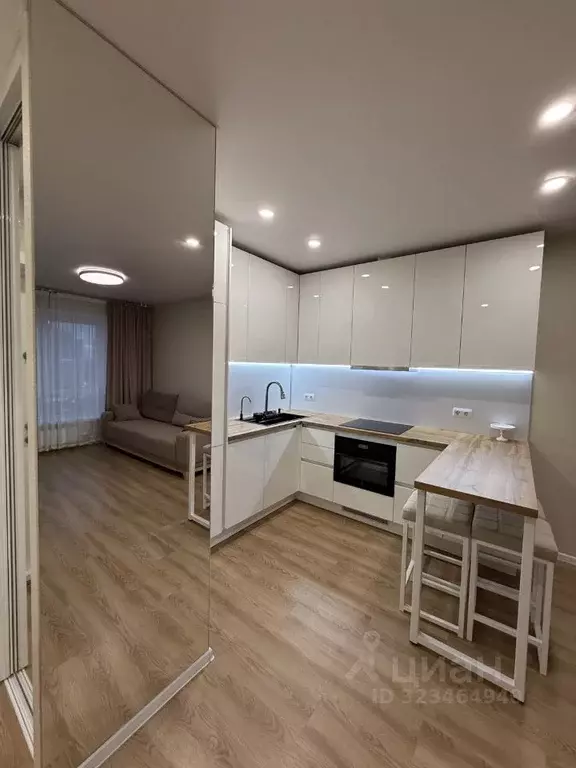 2-к кв. Московская область, Люберцы ул. Летчика Ларюшина, 6 (35.5 м) - Фото 2