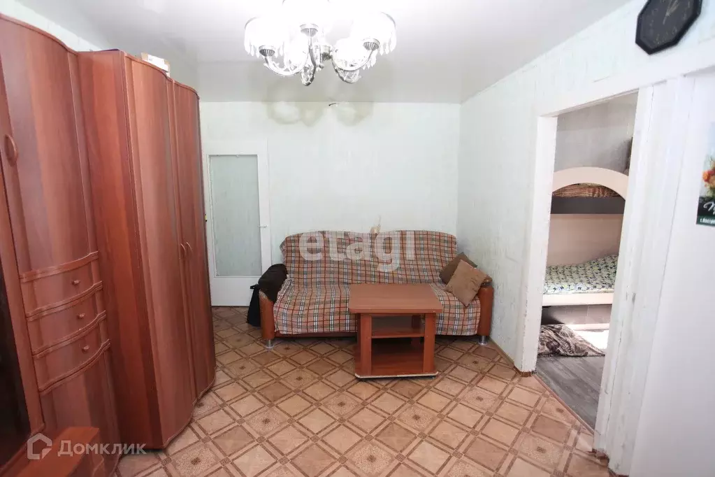 Продаётся 3-к квартира, 50 м - Фото 1