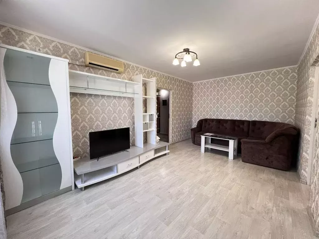 3-к кв. Крым, Евпатория ул. Некрасова, 63 (63.0 м) - Фото 1