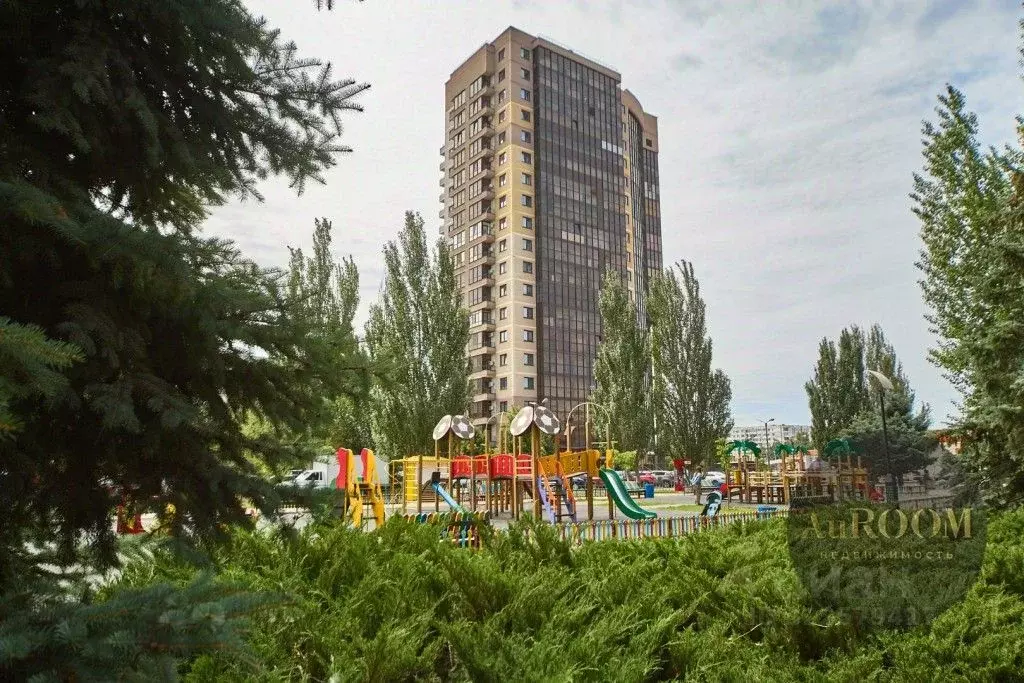 2-к кв. Волгоградская область, Волжский ул. Александрова, 20 (95.9 м) - Фото 0