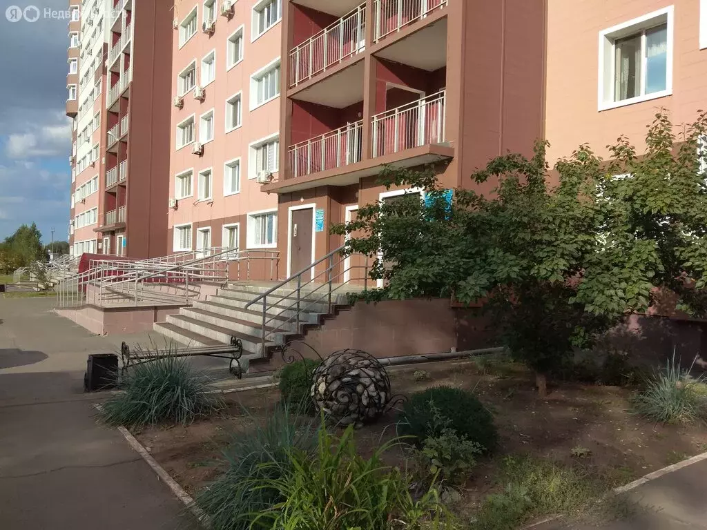 1-комнатная квартира: Оренбург, улица Фронтовиков, 8/2 (36 м) - Фото 1