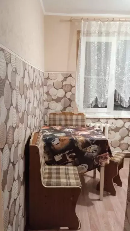 2-к. квартира, 45 м, 5/5 эт. - Фото 1