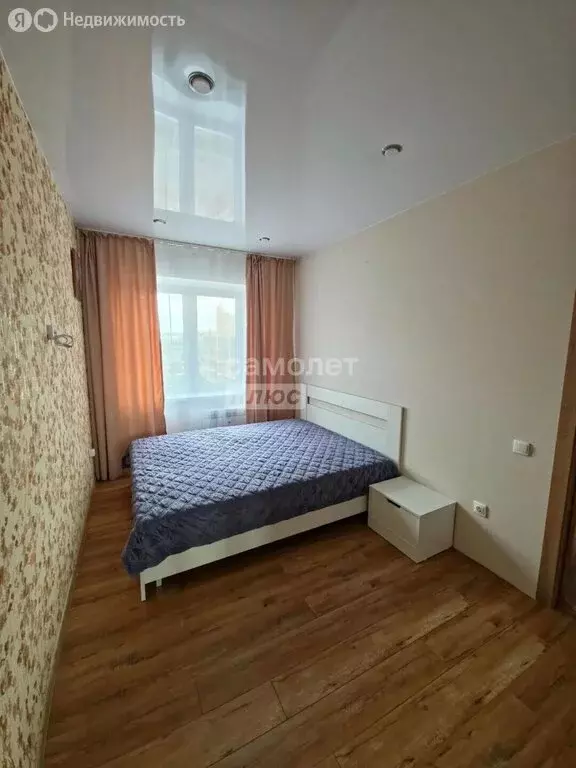 2-комнатная квартира: Иркутск, Братская улица, 7/10 (45 м) - Фото 1
