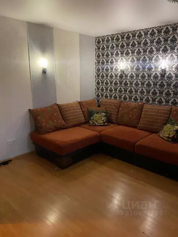 2-к кв. Свердловская область, Екатеринбург ул. Мамина-Сибиряка, 70 ... - Фото 2