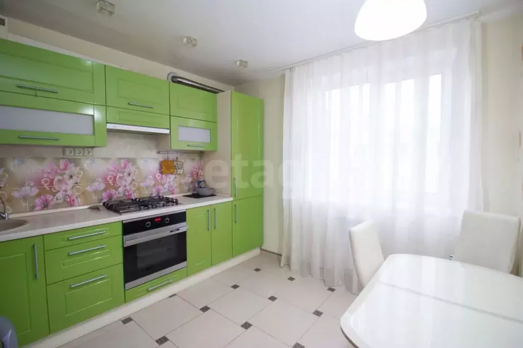 3-к кв. Калужская область, Калуга ул. Братьев Луканиных, 5 (69.5 м) - Фото 2