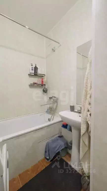 3-к кв. Калининградская область, Черняховск Прегельная ул., 5 (76.4 м) - Фото 2