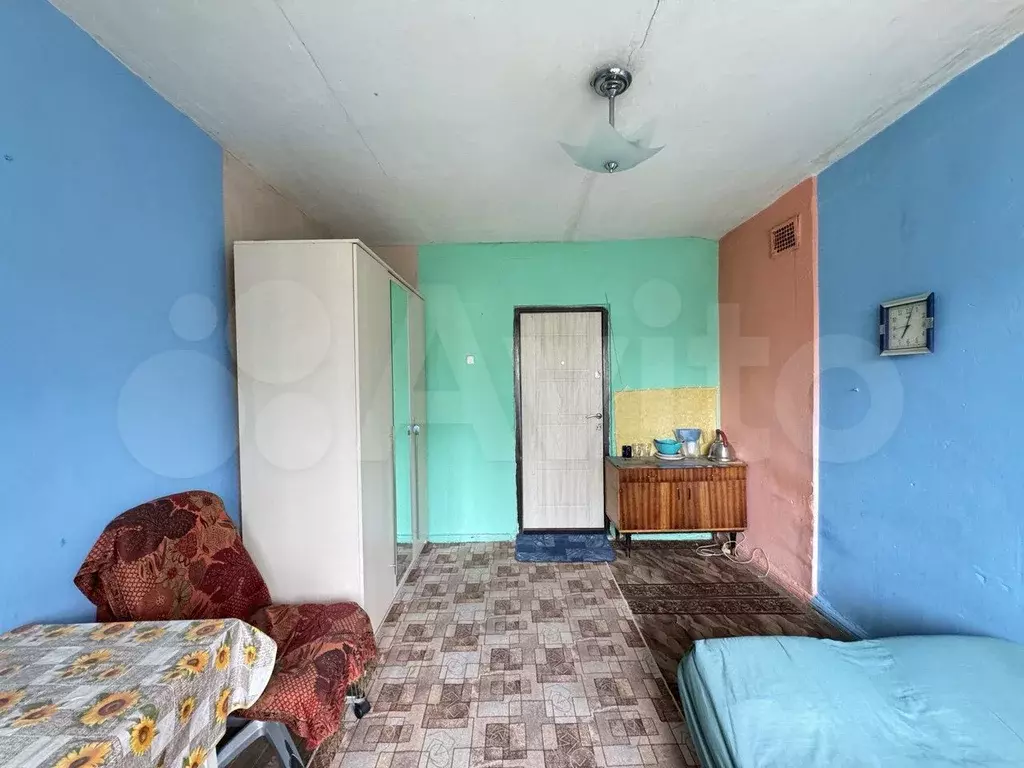 Комната 13 м в 1-к., 2/4 эт. - Фото 1