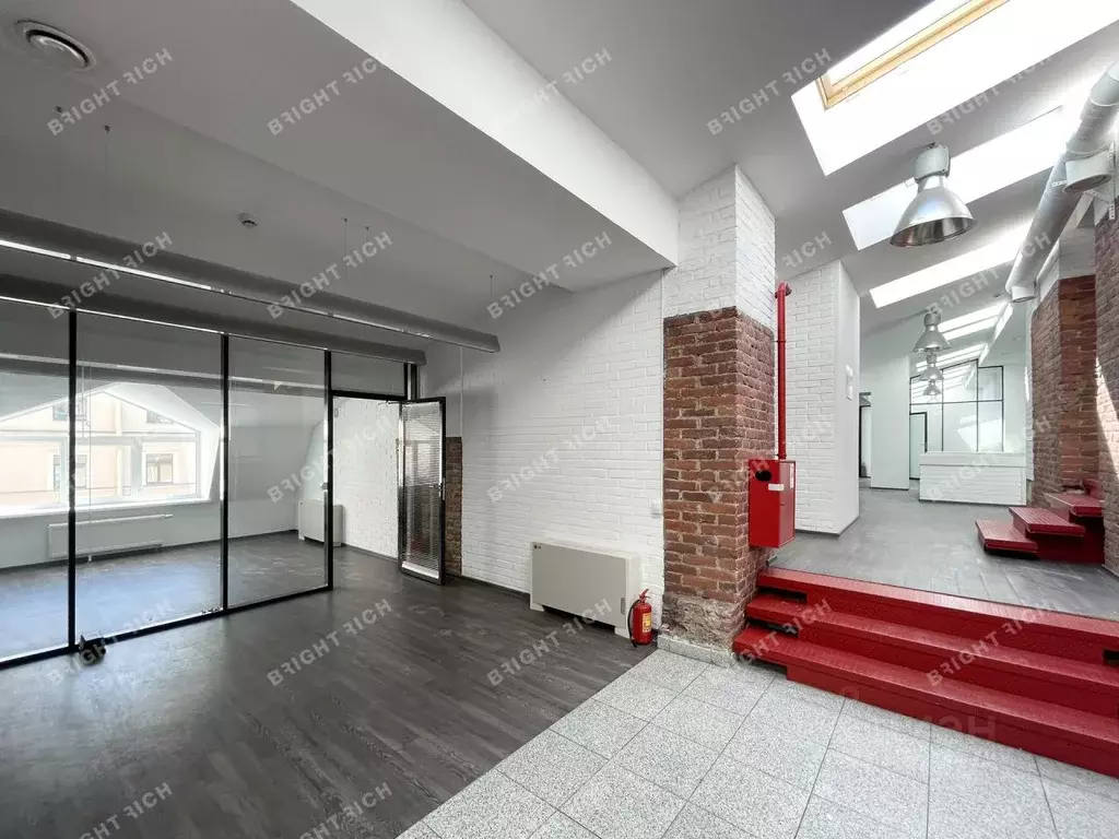 Офис в Санкт-Петербург ул. Чайковского, 29 (860 м) - Фото 1