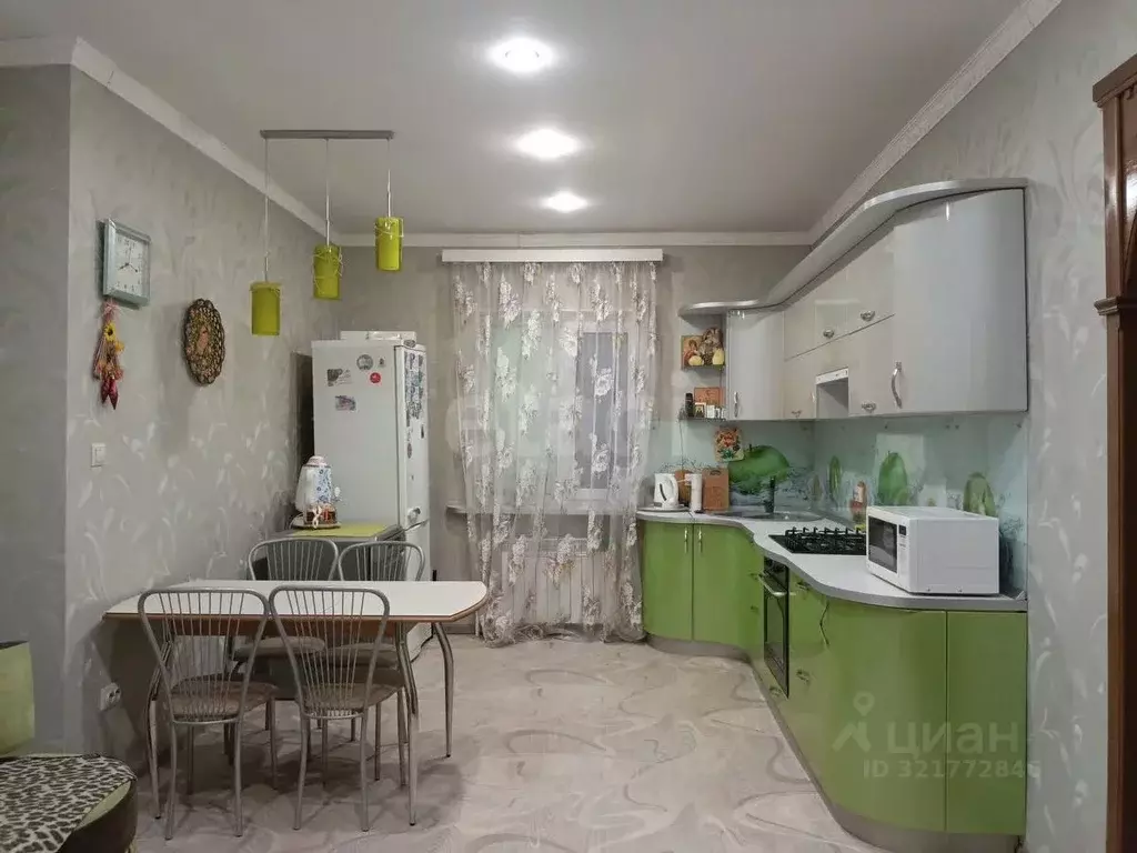 Дом в Омская область, Омск ул. 1-я Производственная, 3 (108 м) - Фото 1