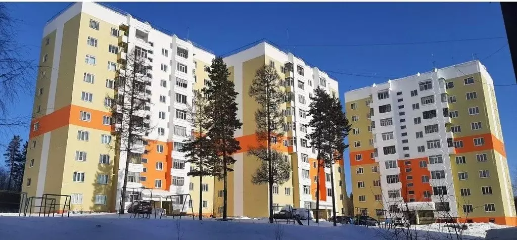 3-к кв. Саха (Якутия), Нерюнгри ул. Аммосова, 12 (73.0 м) - Фото 1