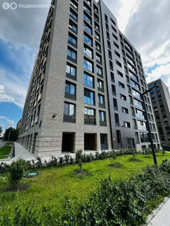 3-комнатная квартира: Санкт-Петербург, Светлановский проспект, 14к1 ... - Фото 1