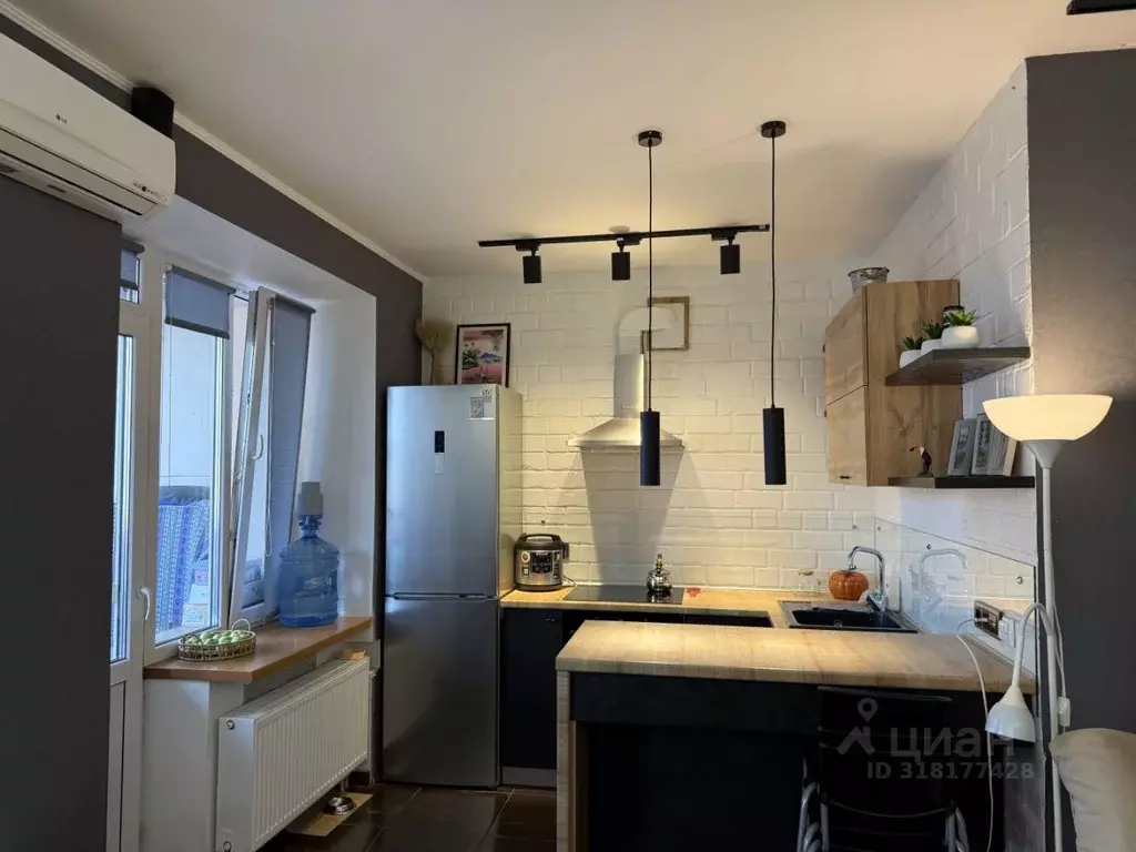 2-к кв. Коми, Сыктывкар Интернациональный пер., 1 (49.2 м) - Фото 1