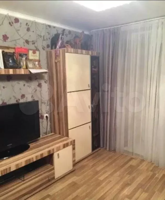 2-к. квартира, 46 м, 1/3 эт. - Фото 0