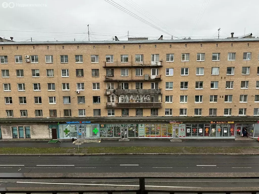 3-комнатная квартира: Санкт-Петербург, улица Трефолева, 15 (55.9 м) - Фото 1