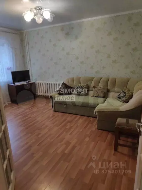 2-к кв. Тюменская область, Тюмень ул. Монтажников, 8 (57.2 м) - Фото 2