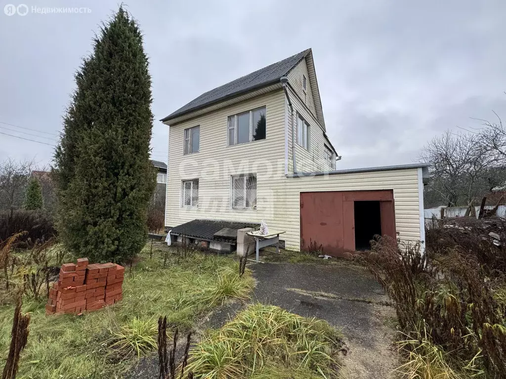 Дом в Московская область, городской округ Серпухов, деревня Манишки, ... - Фото 1