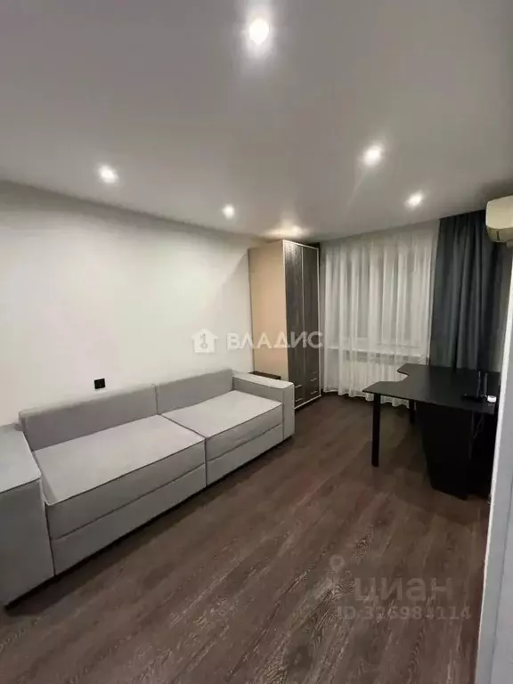 1-к кв. Башкортостан, Стерлитамак Революционная ул., 8 (30.0 м) - Фото 1