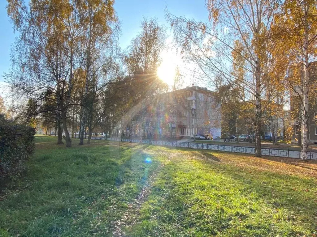 3-к кв. Свердловская область, Ревда ул. Цветников, 51 (59.2 м) - Фото 2