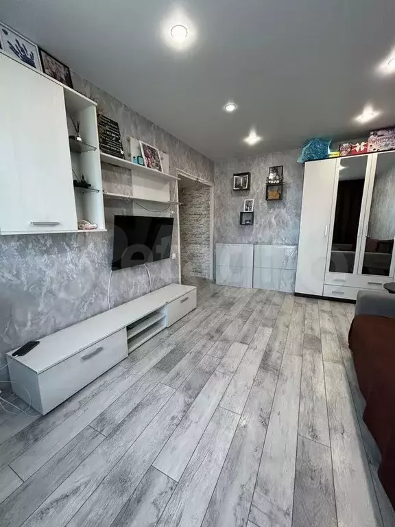 2-к. квартира, 40,7 м, 8/9 эт. - Фото 1
