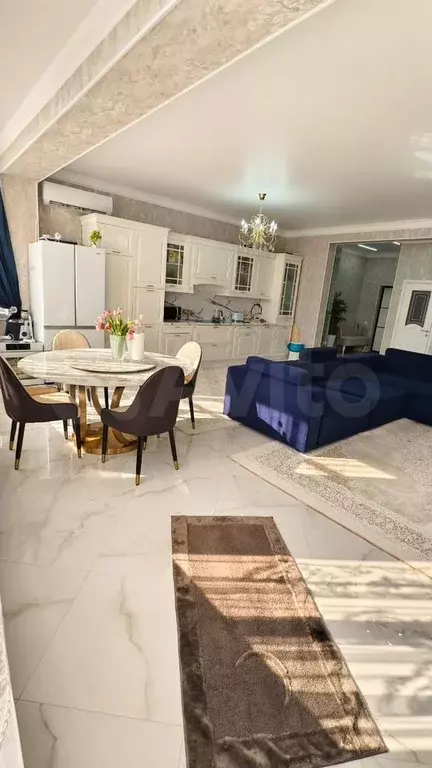 3-к. квартира, 110 м, 13/15 эт. - Фото 0