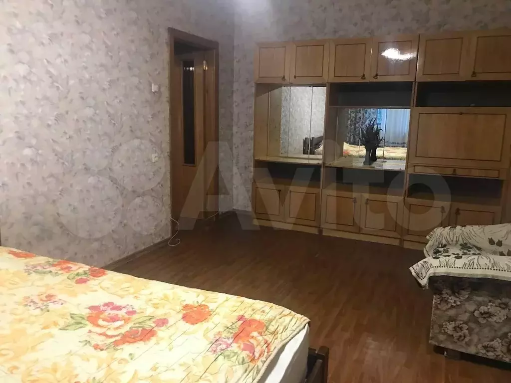 1-к. квартира, 38 м, 1/9 эт. - Фото 1