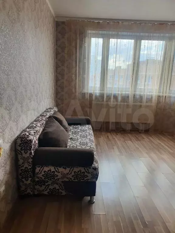 1-к. квартира, 54 м, 4/9 эт. - Фото 1