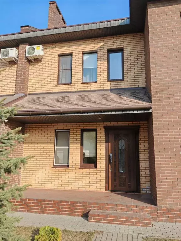 Дом в Самарская область, Ставропольский район, Приморский с/пос, пос. ... - Фото 1