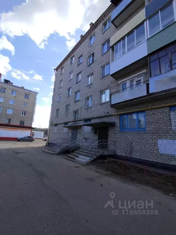 3-к кв. Ярославская область, Углич Солнечный мкр, 12 (58.4 м) - Фото 0