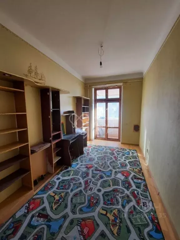 3-к кв. Волгоградская область, Волгоград ул. Дзержинского, 8 (85.5 м) - Фото 0