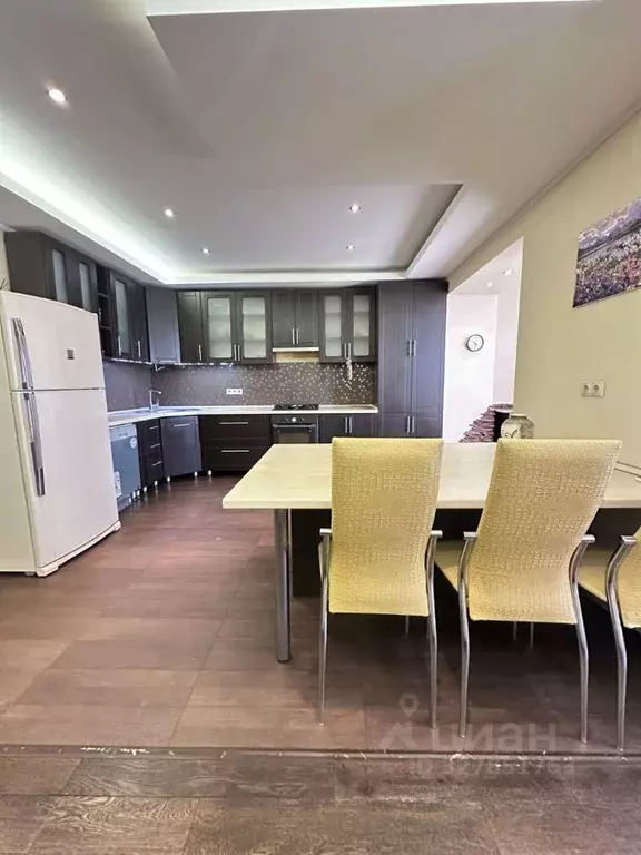 4-к кв. Белгородская область, Белгород ул. Гоголя, 15 (120.0 м) - Фото 1